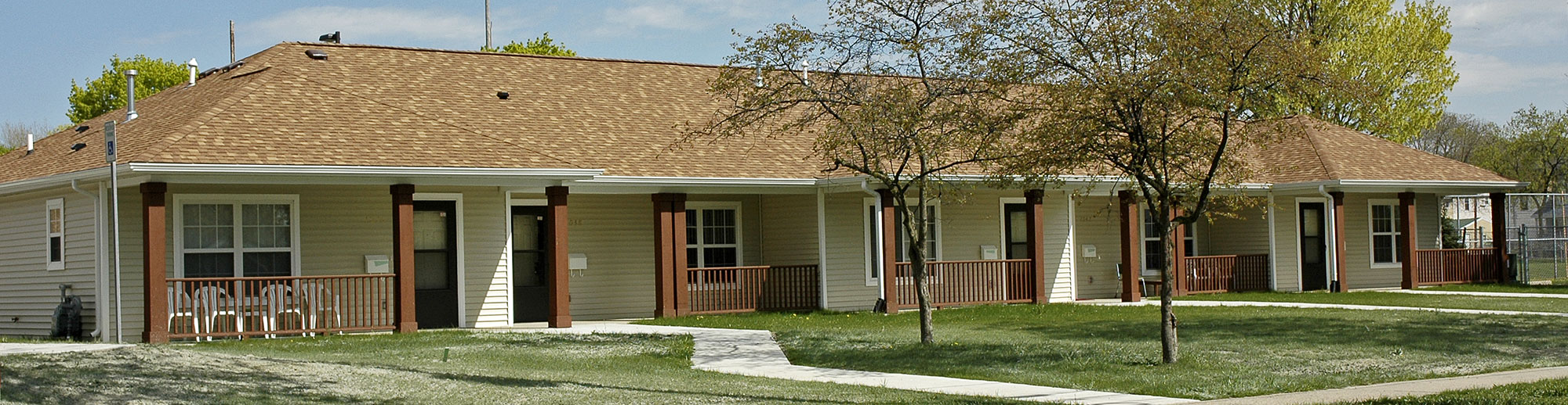 Sheldon Apartments, cottage-style unit